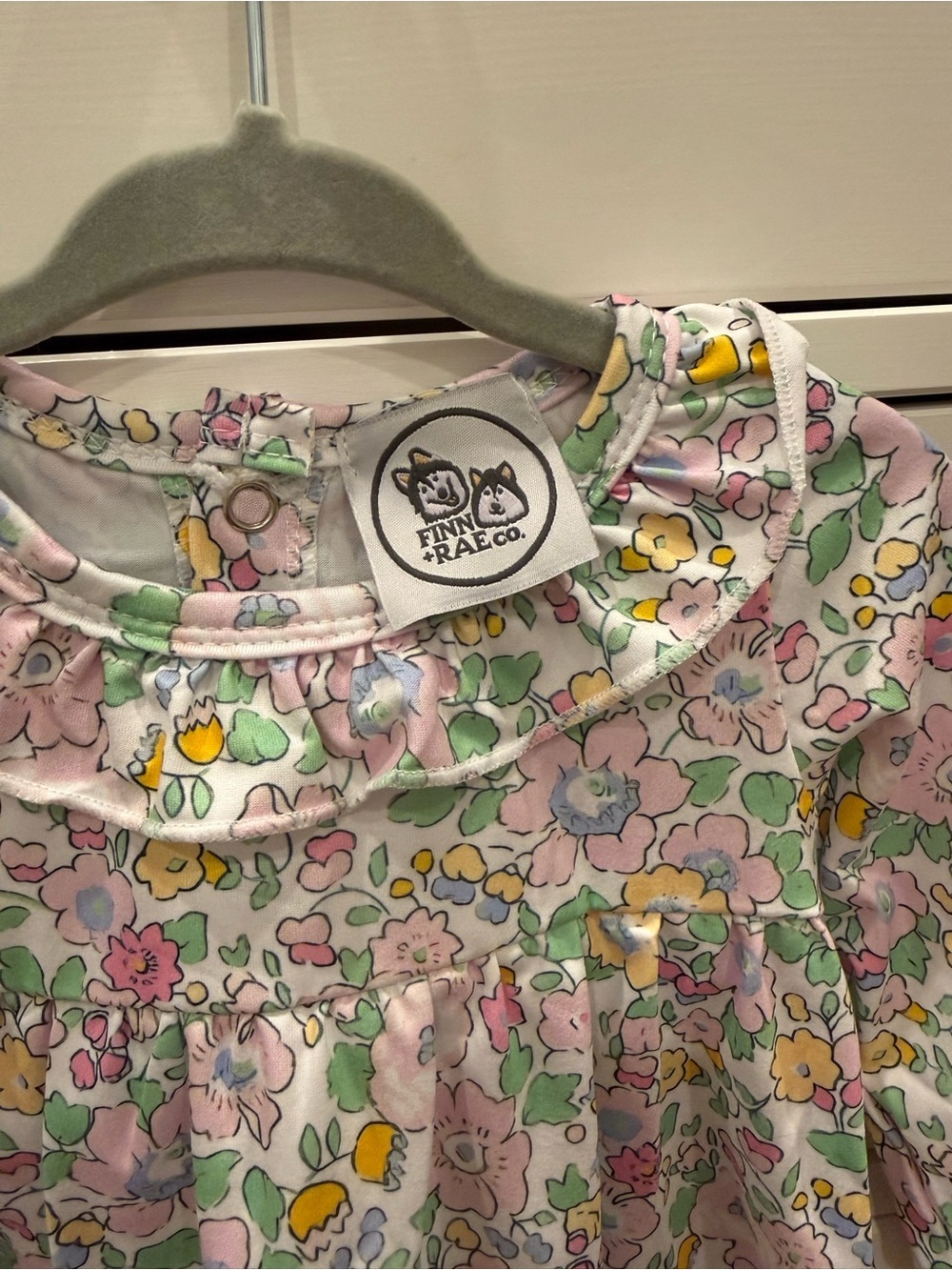 Girls' Pastel Floral Set- Pink & White - Picture 4 of 5